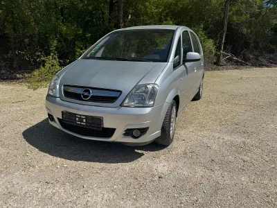 Gebraucht Opel Meriva 105 PS (77 kW) 2006 Silber Van / Kleinbus