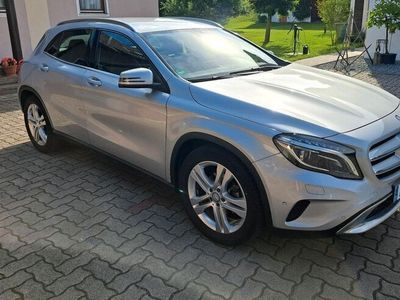 Mercedes GLA180