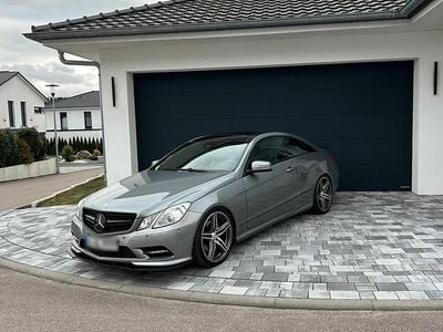Usata Mercedes E350 306 CV (225 kW) 2012 Grigio Coupé