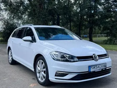 Gebraucht VW Golf VII Highline 150 PS (110 kW) 2019 Weiß Kombi