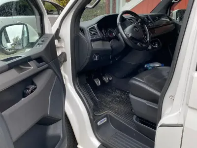 Gebraucht VW Transporter 150 PS (110 kW) 2016 Weiß Van