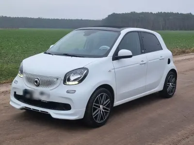 Gebraucht Smart ForFour Brabus 90 PS (66 kW) 2019 Weiß Kleinwagen