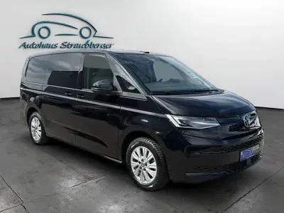 Gebraucht VW Multivan 204 PS (150 kW) 2024 Van / Kleinbus