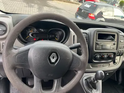 Occasion Renault Traffic 120 ch (88 kW) 2016 Blanc Monospace