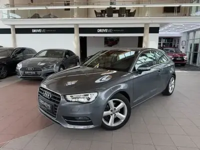 Gebraucht Audi A3 Ambition 320 PS (235 kW) 2013 Andere Limousine