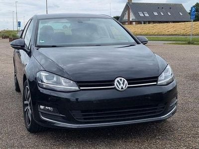 Gebraucht VW Golf Highline 150 PS (110 kW) 2016 Schwarz Limousine