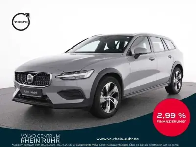 Gebraucht Volvo V60 CC 145 PS (106 kW) 2024 Kombi