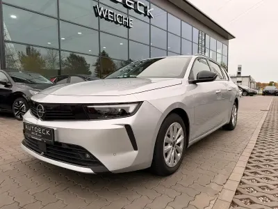 Gebraucht Opel Astra Elegance 131 PS (96 kW) 2024 Silber Kombi
