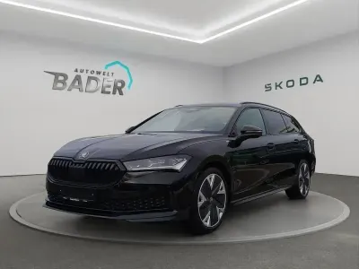 Gebraucht Skoda Superb SportLine 193 PS (141 kW) 2026 Schwarz Kombi