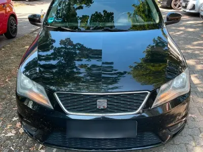 Gebraucht Seat Toledo 105 PS (77 kW) 2014 Schwarz Kleinwagen