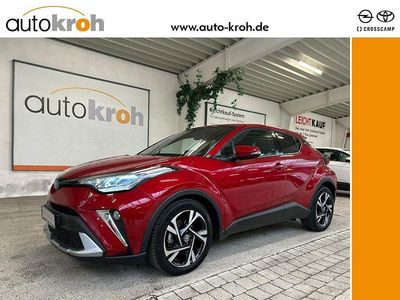 Karminarot metallic Gebraucht 2022 Toyota C-HR Team SUV | 22.490 € (Fairer Preis)