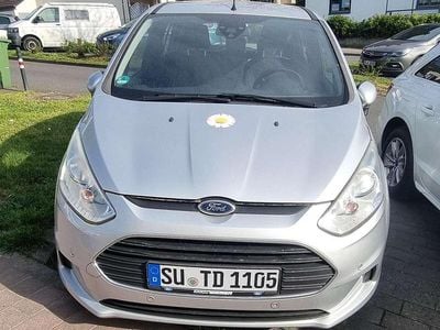 Usata Ford B-MAX Trend 105 CV (77 kW) 2016 Argento Monovolume