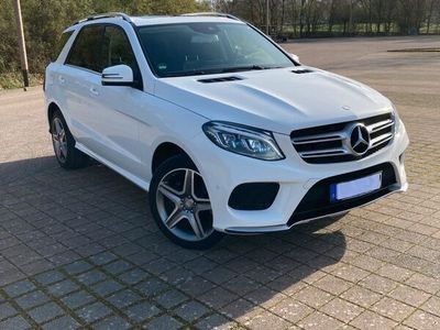 gebraucht Mercedes GLE250 d AMG line