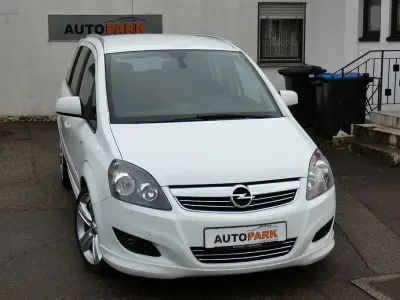 Gebraucht Opel Zafira OPC 140 PS (102 kW) 2009 Weiß Van / Kleinbus