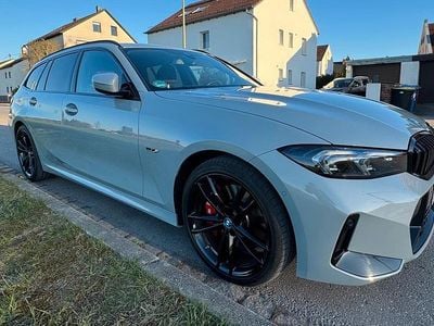 Gebraucht BMW 320e M Sport 204 PS (150 kW) 2022 Grau Kombi