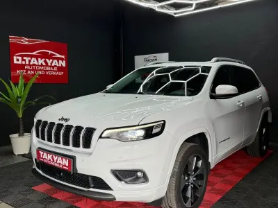 Occasion Jeep Cherokee Overland 194 ch (142 kW) 2019 Blanc SUV