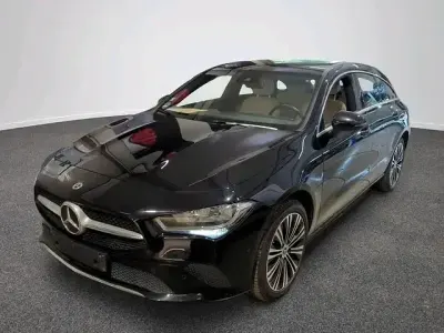 Gebraucht Mercedes CLA250e Shooting Brake Progressive 218 PS (160 kW) 2022 Schwarz Kombi