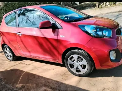 Gebraucht Kia Picanto 69 PS (50 kW) 2013 Rot Kleinwagen