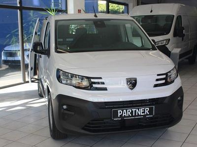 Neu Peugeot Partner 102 PS (75 kW) 2025 Weiß Van / Kleinbus