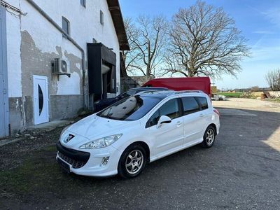 gebraucht Peugeot 308 1,6 HDI MODEL-2009 KLIMA PANORAMA-DACH EURO4