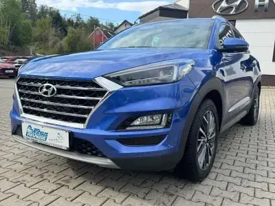 Gebraucht Hyundai Tucson Style 177 PS (130 kW) 2019 Champion blue / met SUV