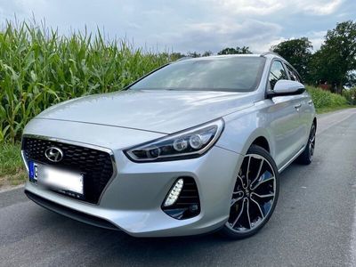 gebraucht Hyundai i30 T-GDI Trend AHK+KAMERA+8FACH+uvm.