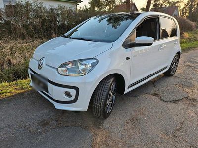 Gebraucht VW up! CLUB 75 PS (55 kW) 2015 Weiß Kleinwagen