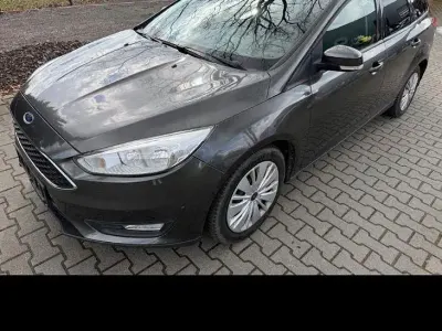 Usata Ford Focus Titanium 125 CV (91 kW) 2018 Grigio Station wagon