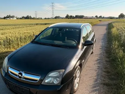 Gebraucht Opel Signum 155 PS (114 kW) 2005 Schwarz Kleinwagen