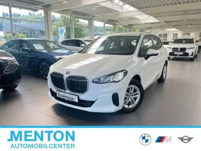 Gebraucht BMW 218 Active Tourer Performance 136 PS (100 kW) 2022 Weiß Van / Kleinbus