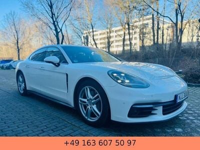 Porsche Panamera 4S