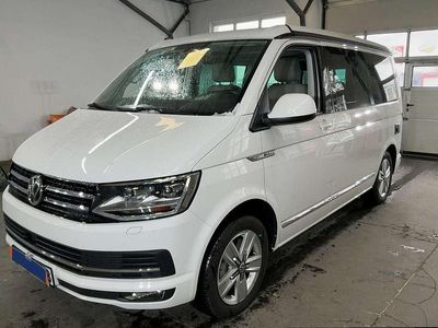 Gebraucht VW Transporter California 199 PS (146 kW) 2019 Weiß Van