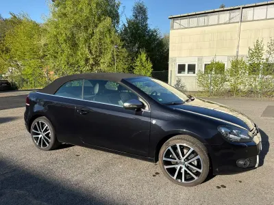 Gebraucht VW Golf Cabriolet Karmann 150 PS (110 kW) 2015 Schwarz Cabrio