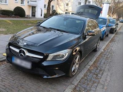 Gebraucht Mercedes CLA200 136 PS (100 kW) 2015 Schwarz Kombi