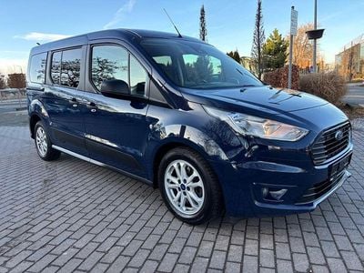 Blau Gebraucht 2019 Ford Tourneo Connect Van / Kleinbus | 14.600 € (Guter Preis)