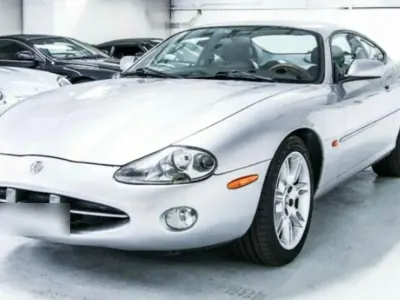 Gebraucht Jaguar XK8 284 PS (208 kW) 2001 Silber Coupé
