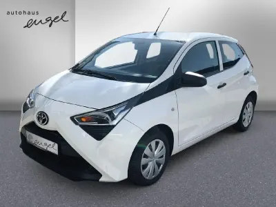 Brugt Toyota Aygo X-play 72 HK (52 kW) 2020 Hvid Hatchback