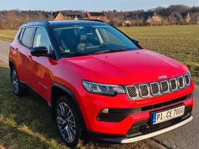 Käytetty Jeep Compass Limited 131 HP (96 kW) 2023 Punainen Katumaasturi