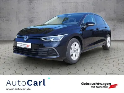Gebraucht VW Golf VIII Life 131 PS (96 kW) 2023 Schwarz Limousine