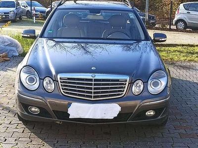 Gebraucht Mercedes E220 Elegance 170 PS (125 kW) 2007 Grau Kombi