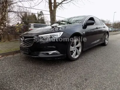 Gebraucht Opel Insignia Dynamic 136 PS (100 kW) 2018 Schwarz Limousine