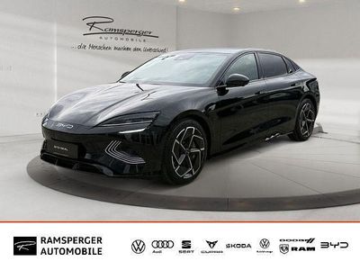 Neu BYD Seal Design 230 kW (313 PS) 2026 Space black Limousine