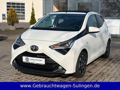 Gebraucht Toyota Aygo x-sky 72 PS (52 kW) 2020 Weiß Kleinwagen