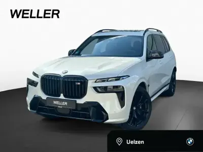 Gebraucht BMW X7 M Sport 530 PS (389 kW) 2023 Mineralweiß (weiß) SUV
