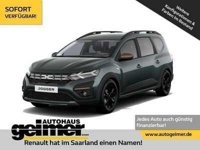 Gebraucht Dacia Jogger Extreme 141 PS (103 kW) 2024 Grün Van / Kleinbus