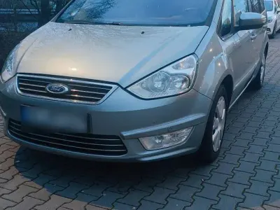 Gebraucht Ford Galaxy Titanium 163 PS (119 kW) 2013 Grau Van / Kleinbus