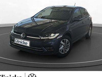 Rauchgrau metallic Neu 2025 VW Polo Style Limousine | 27.950 € (Fairer Preis)