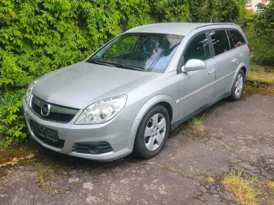 Gebraucht Opel Vectra 150 PS (110 kW) 2008 Silber Kombi