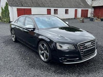 Audi S8