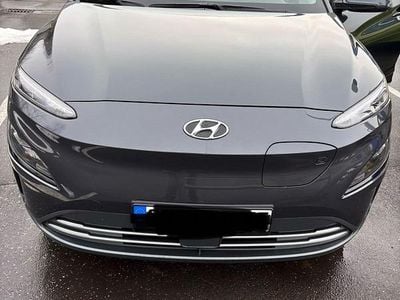 Gebraucht Hyundai Kona Select 100 kW (136 PS) 2022 Grau SUV
